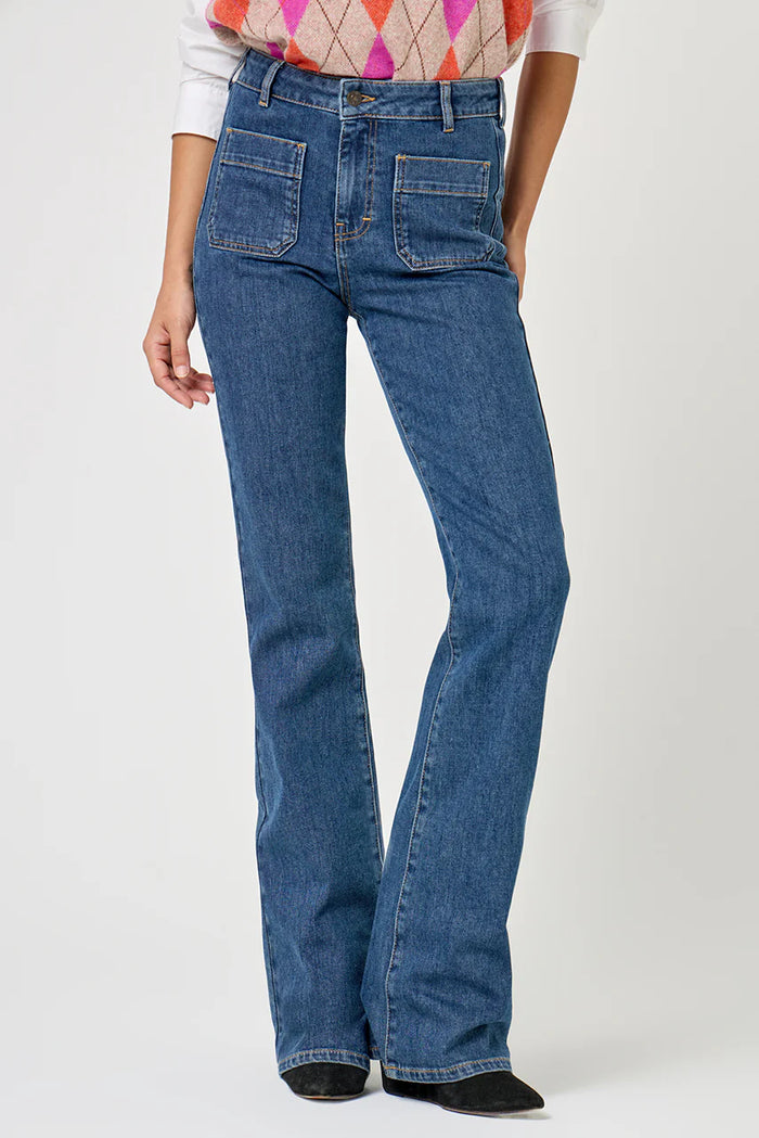 FIVE MEDIUM BLUE LUNA BOOTCUT JEAN