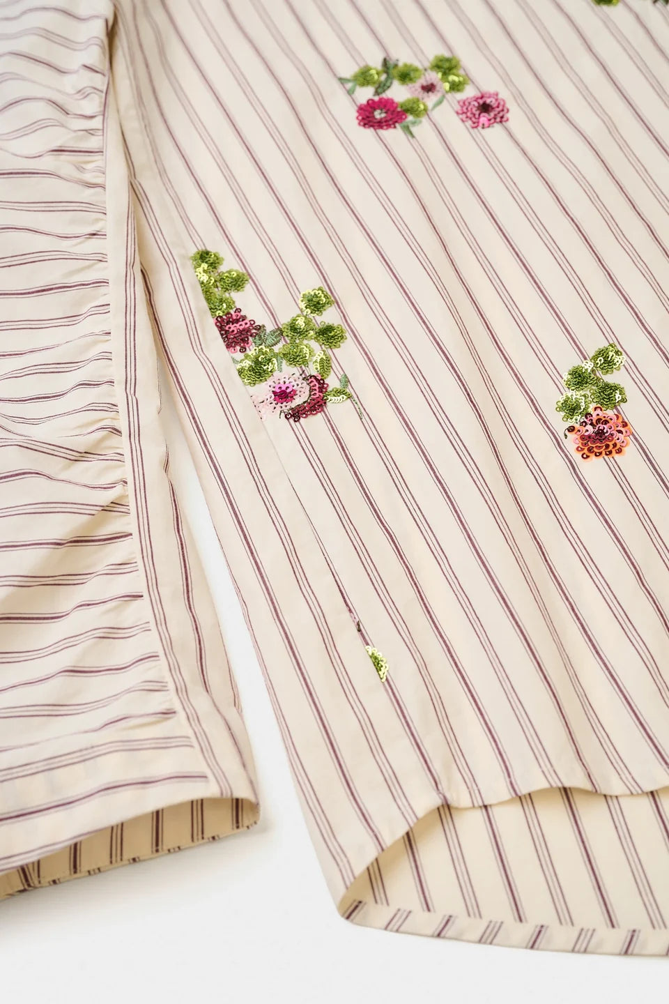 PSOPHIA STRIPE SHIRT WITH FLORAL SEQUIN