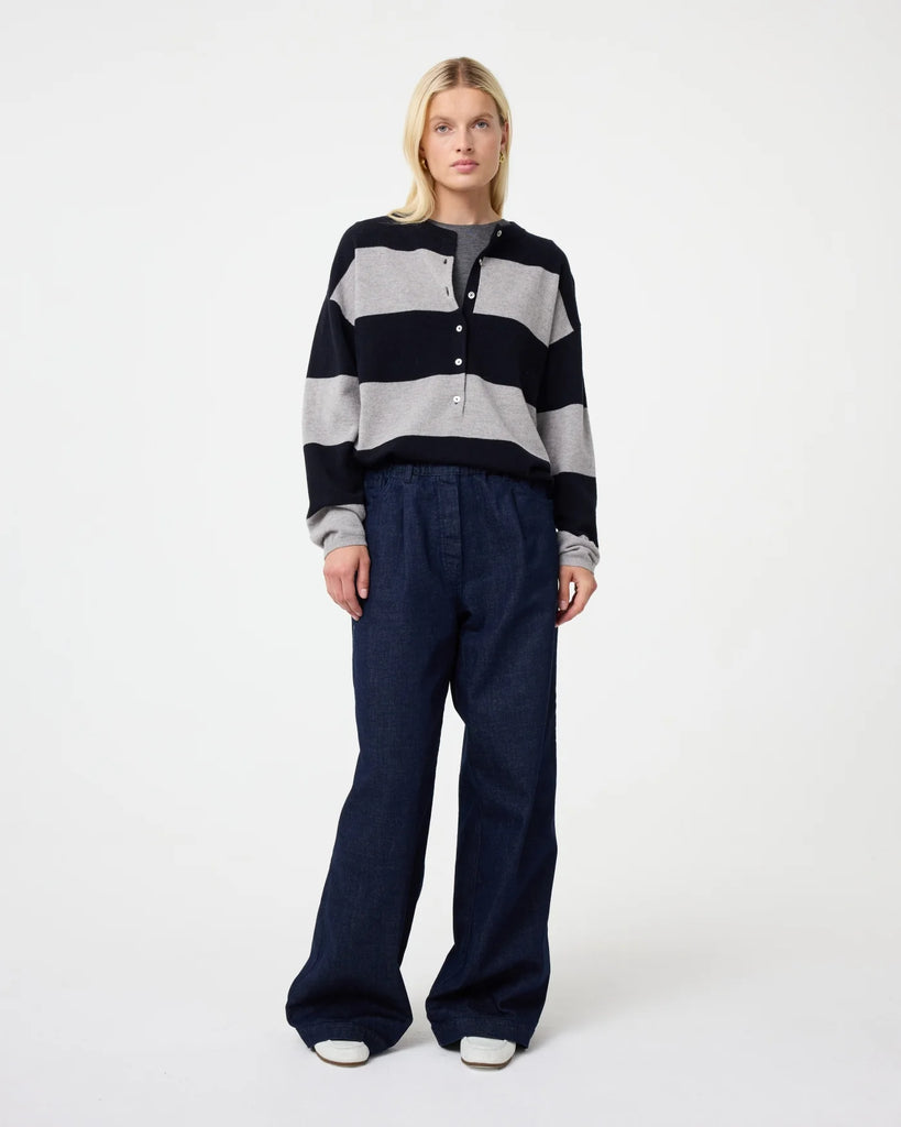 KNIT-TED NAVY AND GREY STRIPE KNIT