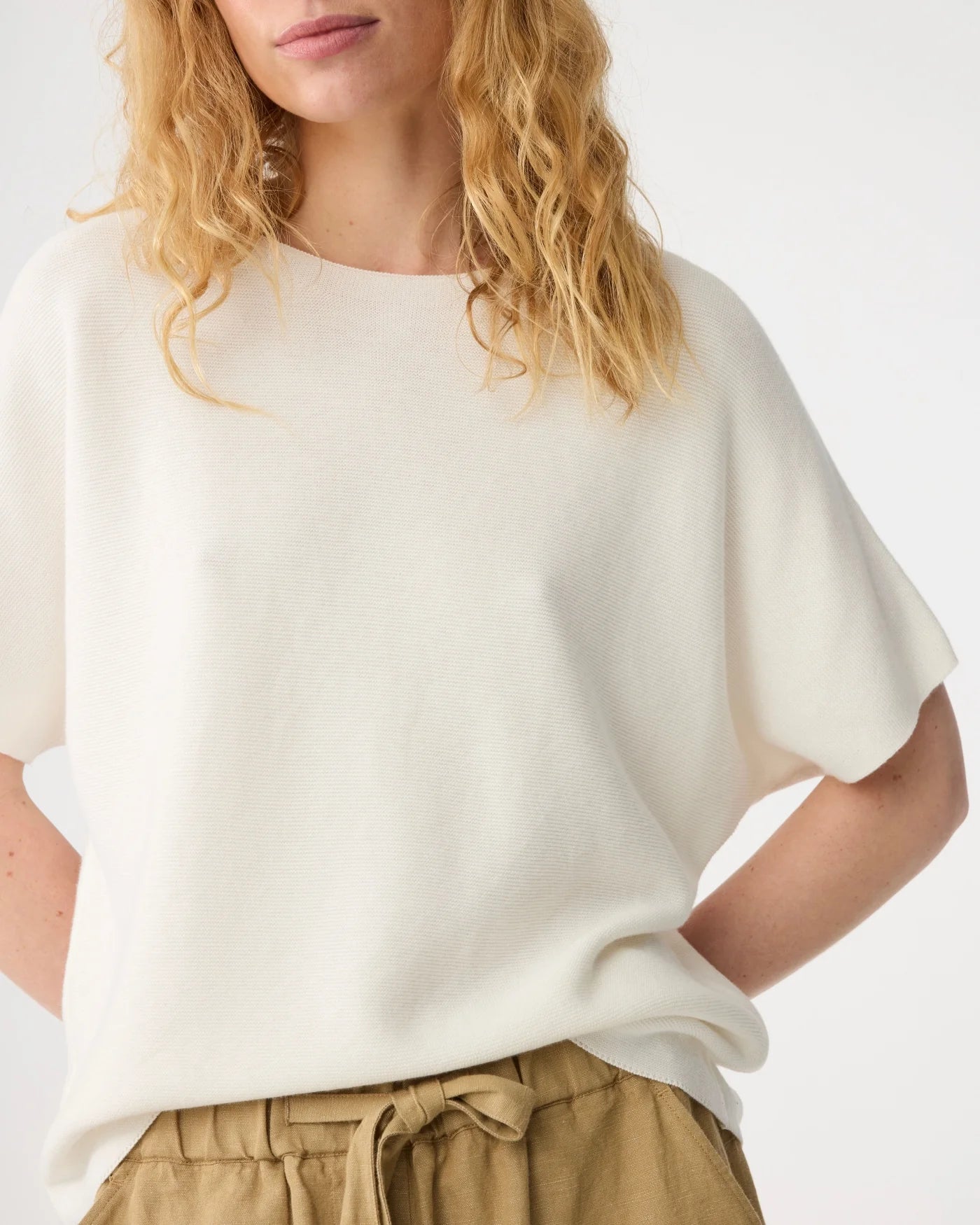 KNIT-TED OFF WHITE KNIT EVA TOP - White Bicycle