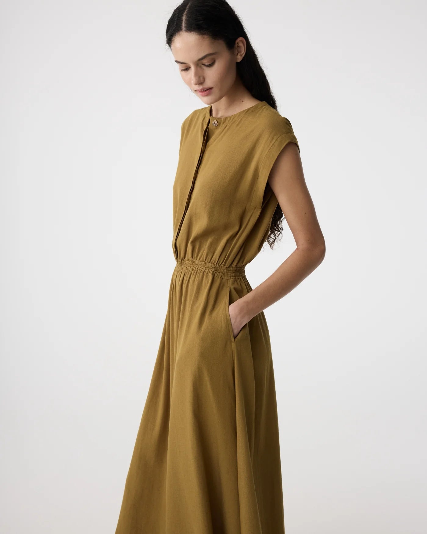 KNIT-TED BRONZE DRESS - White Bicycle
