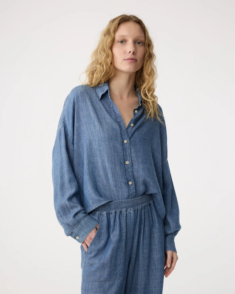 KNIT-TED SOFT DENIM BLOUSE