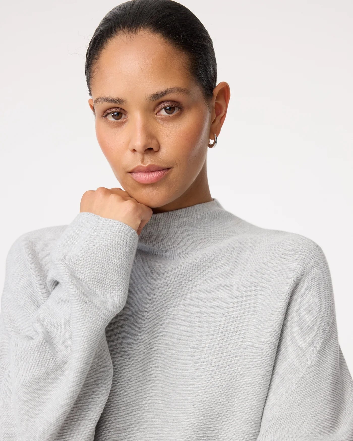 KNIT-TED MILL GREY SWEATER - White Bicycle