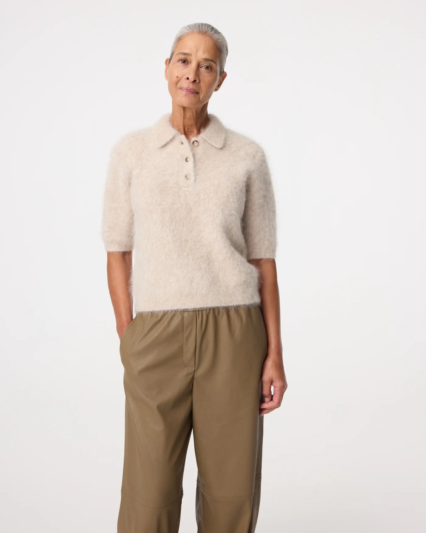 KNIT-TED SHERMAN CREME FLUFFY KNIT