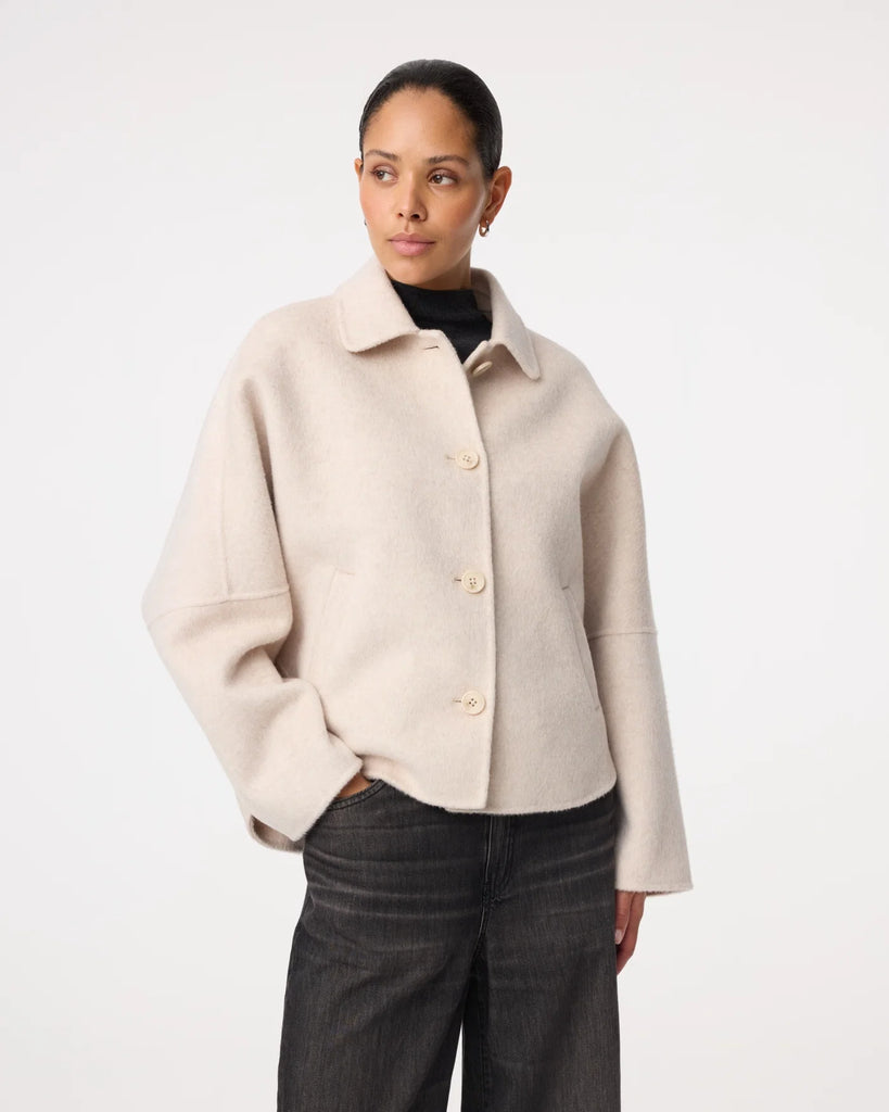 KNIT-TED CREAM WOOL JACKET