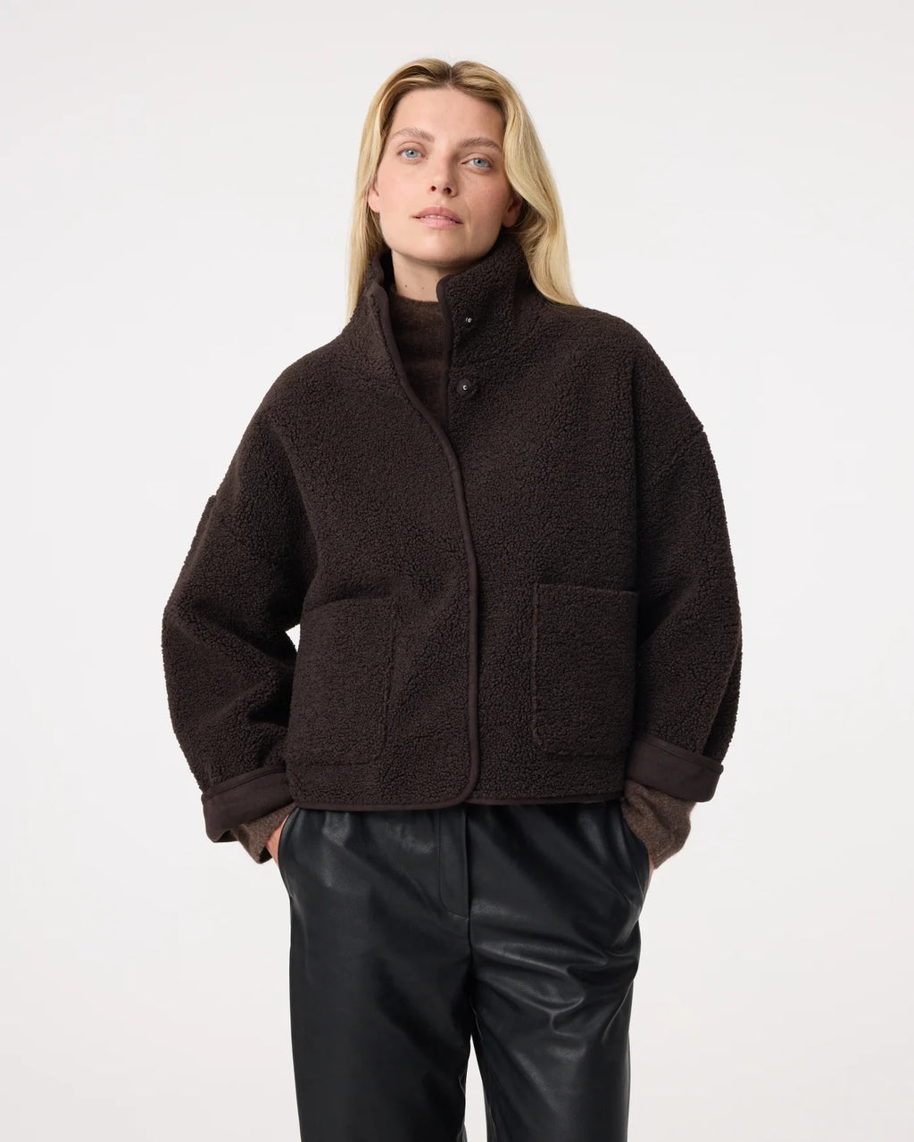 KNIT-TED CHOCOLATE REVERSIBLE TEDDY JIL JACKET