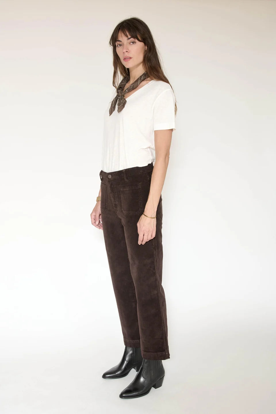 MKT STUDIO FRIDA BROWN VELVET