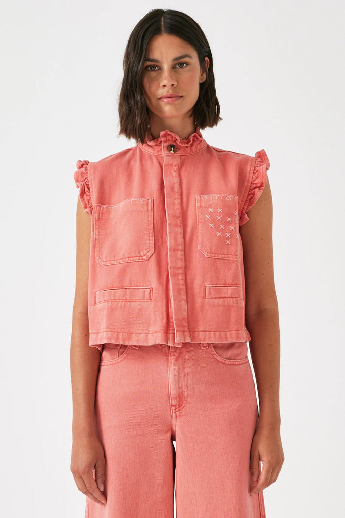 SEVENTY AND MOCHI PABLO IN MINERAL RED