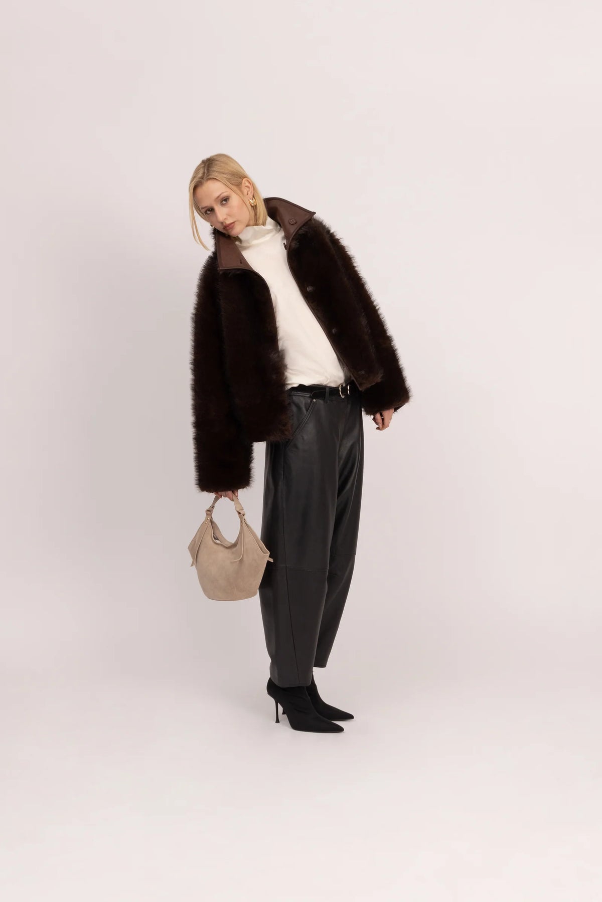 REVERSIBLE TOSCANA CHUBBY FUNNEL NECK