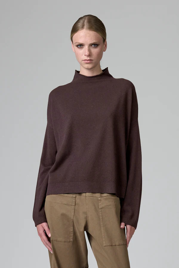 TRANSIT PLUM FINE KNIT SWEATER
