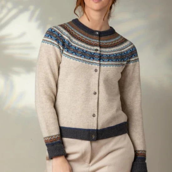 ERIBE ALPINE SHORT CARDIGAN IN TAURUS CREAM