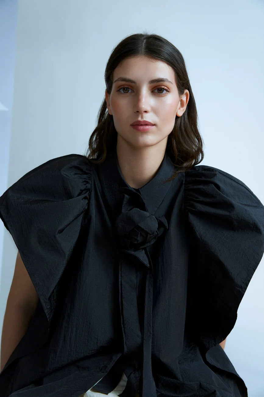 PSOPHIA SHORT SLEEVE BLACK CRISP BLOUSE - White Bicycle
