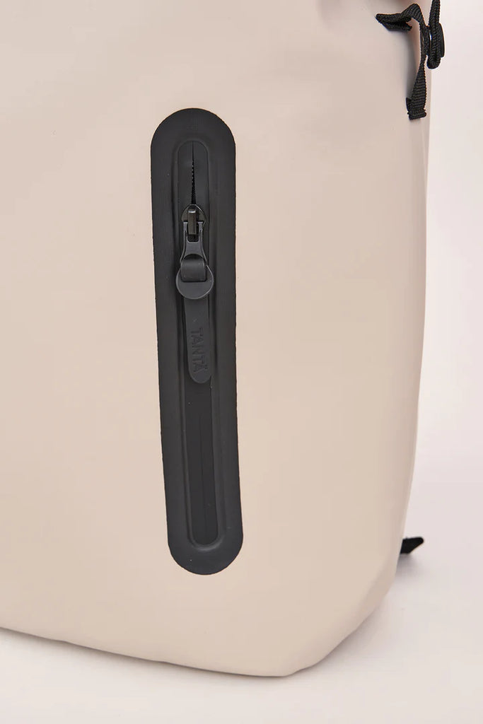 TANTA SNIEGO WATERPROOF STONE GREY BACKPACK