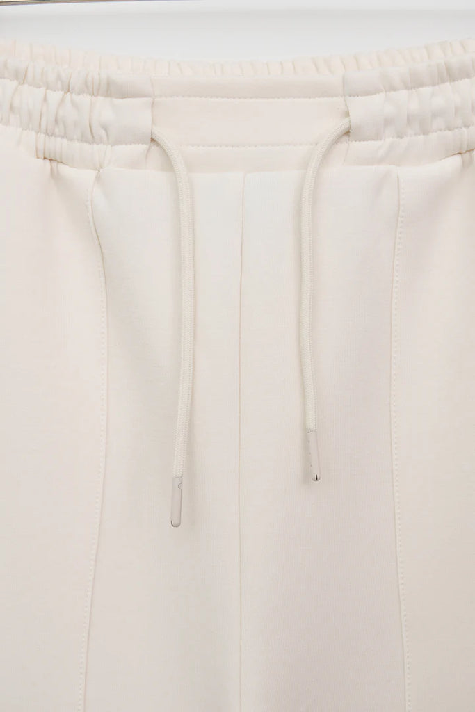 TANTA OFF WHITE NISLI JOGGER