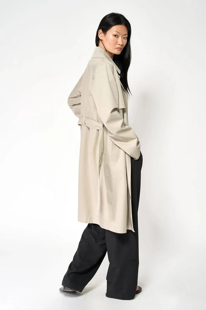 TANTA TAGE STONE GREY MAC WITH DETACHABLE HOOD - White Bicycle