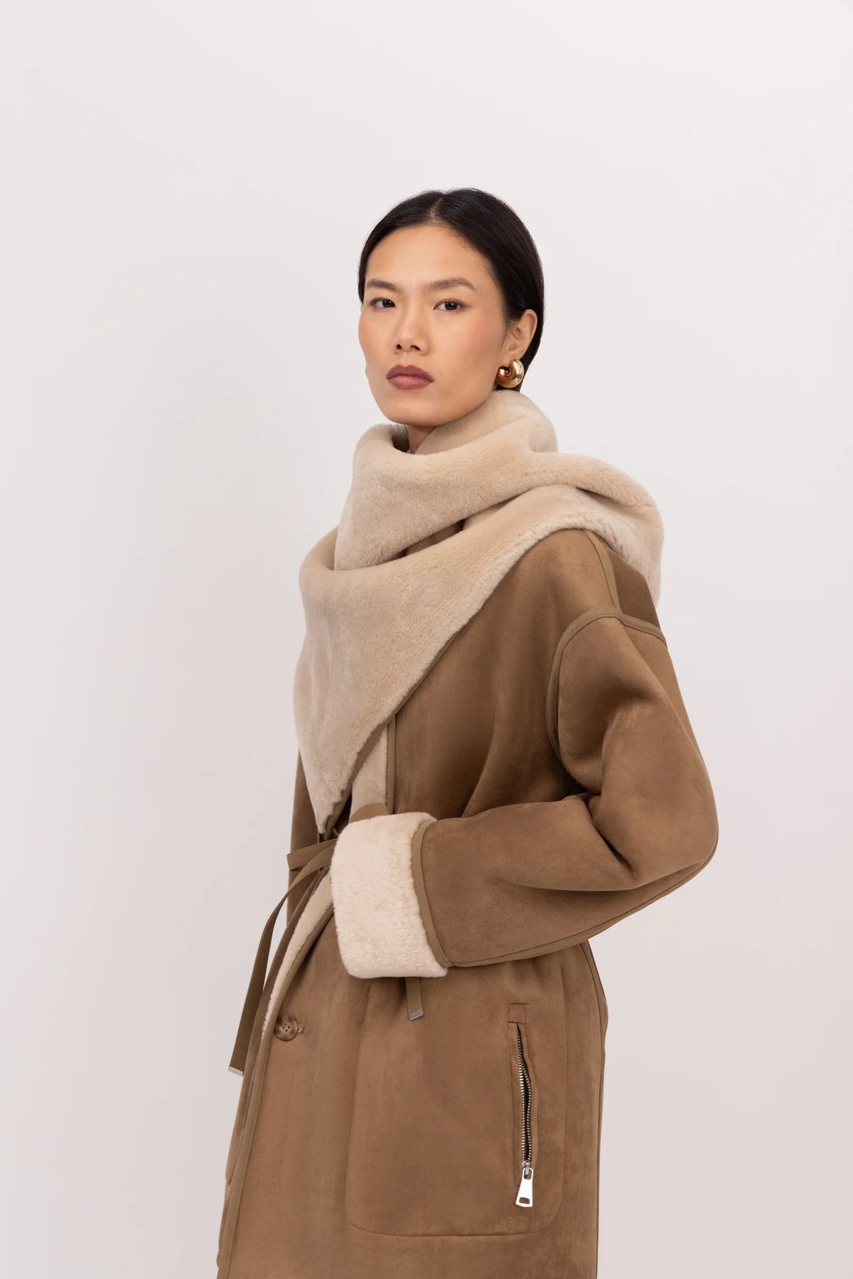URBANCODE TRIANGLE SCARF