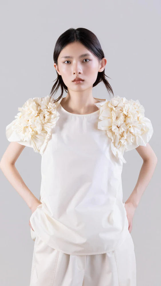 PSOPHIA RUFFLE SLEEVE CREAM SHIRT - White Bicycle