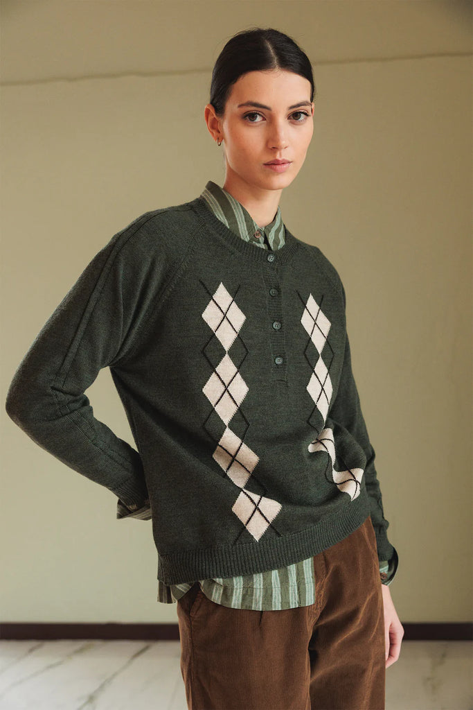 INDI AND COLD DIAMOND SWEATER