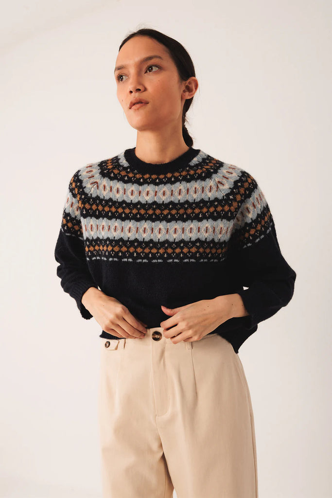 INDI AND COLD NAVY KNIT WITH NECKLINE BORDER TRIM