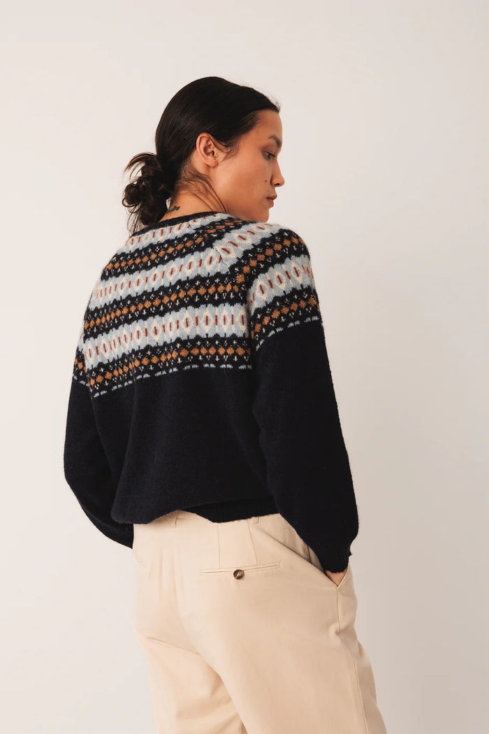 INDI AND COLD NAVY KNIT WITH NECKLINE BORDER TRIM