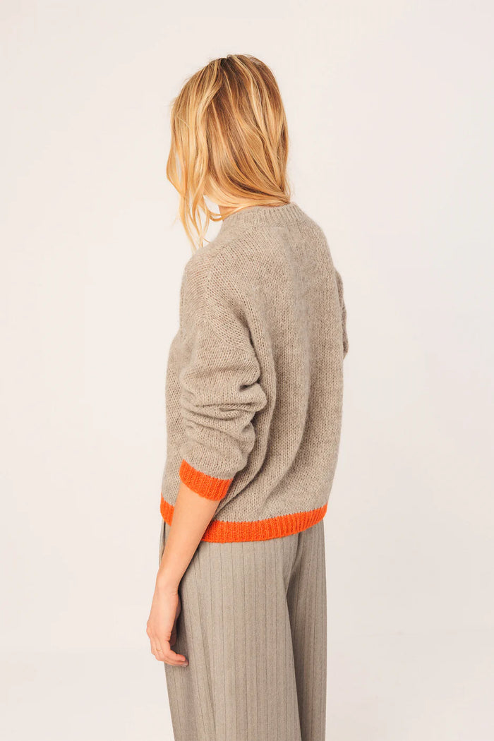 INDI AND COLD SAND KNIT WITH ORANGE TRIM