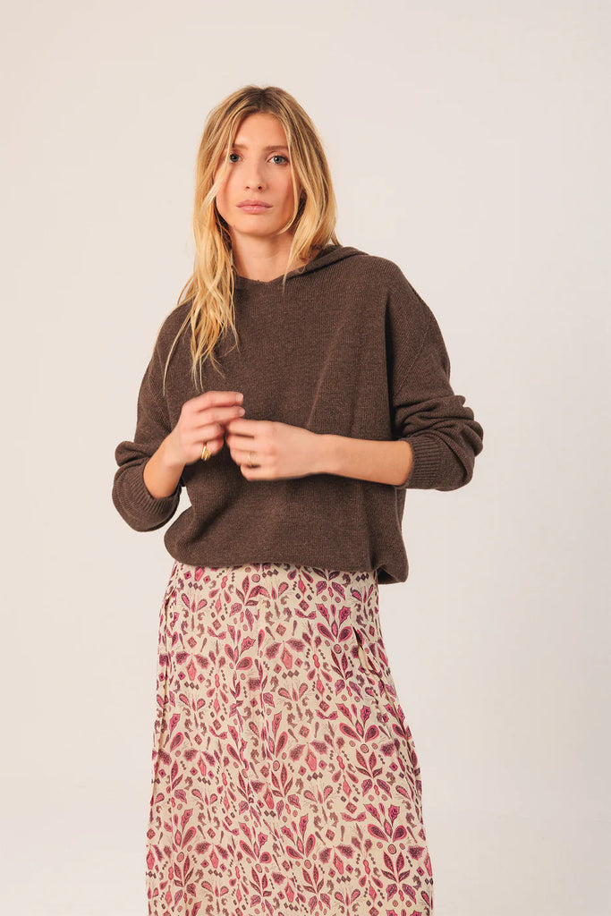 INDI AND COLD BROWN KNIT HOODED TOP