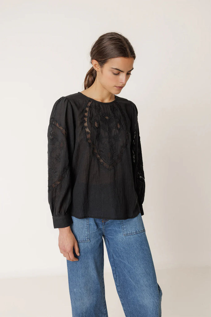 INDI AND COLD BLACK ROMANTIC BLOUSE