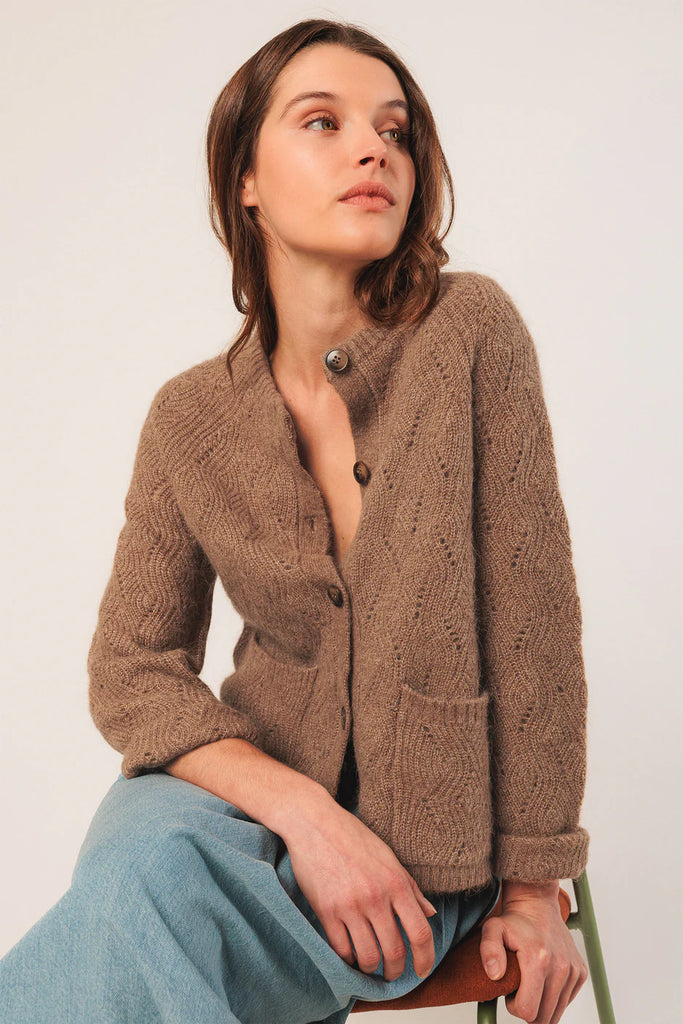 INDI AND COLD TAUPE CROCHET CARDIGAN