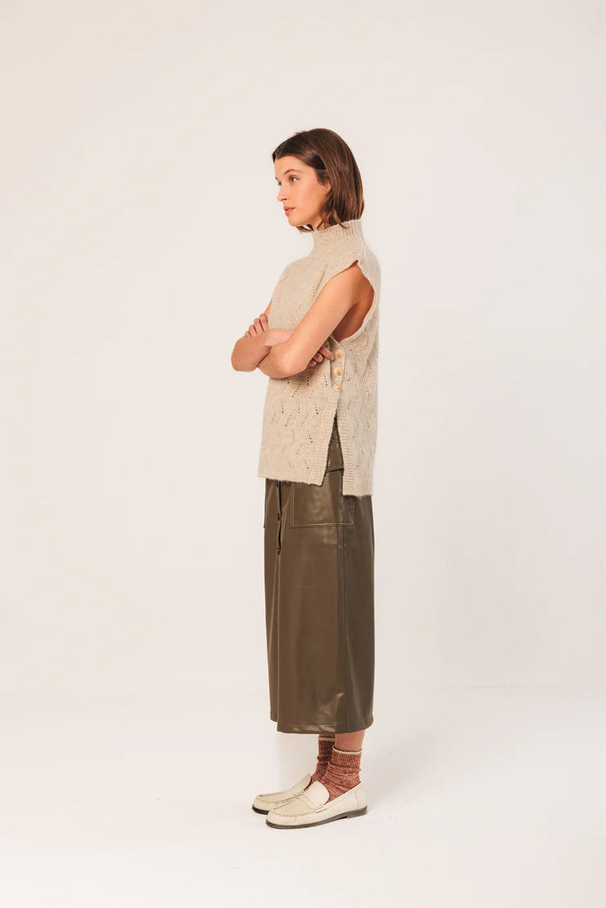 INDI AND COLD CROCHET HIGH NECK VEST KNIT