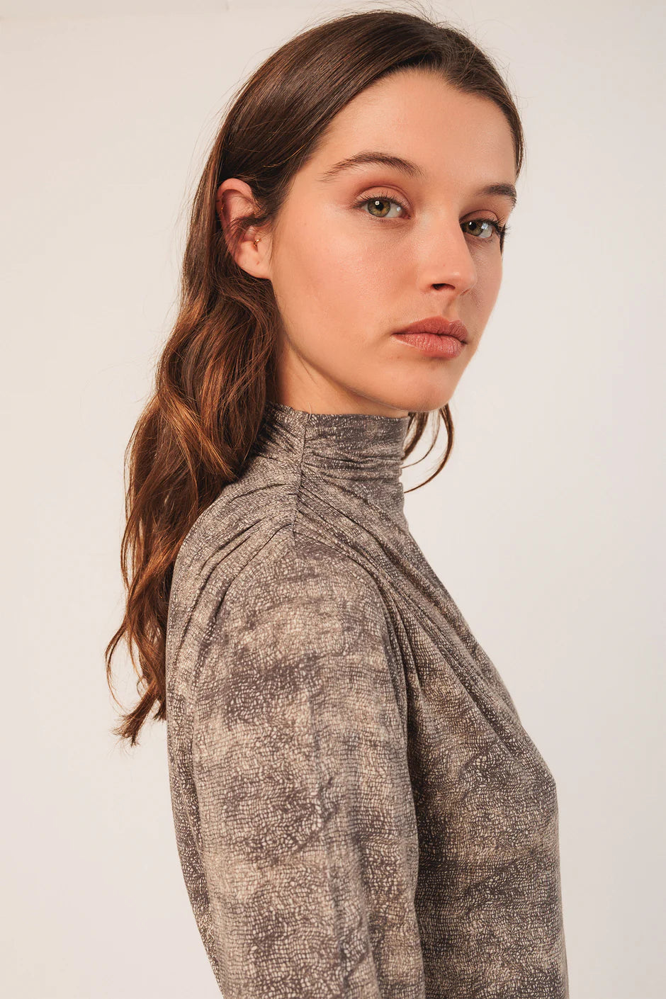 INDI AND COLD FINE NETTING PRINT HIGH NECK TOP - White Bicycle