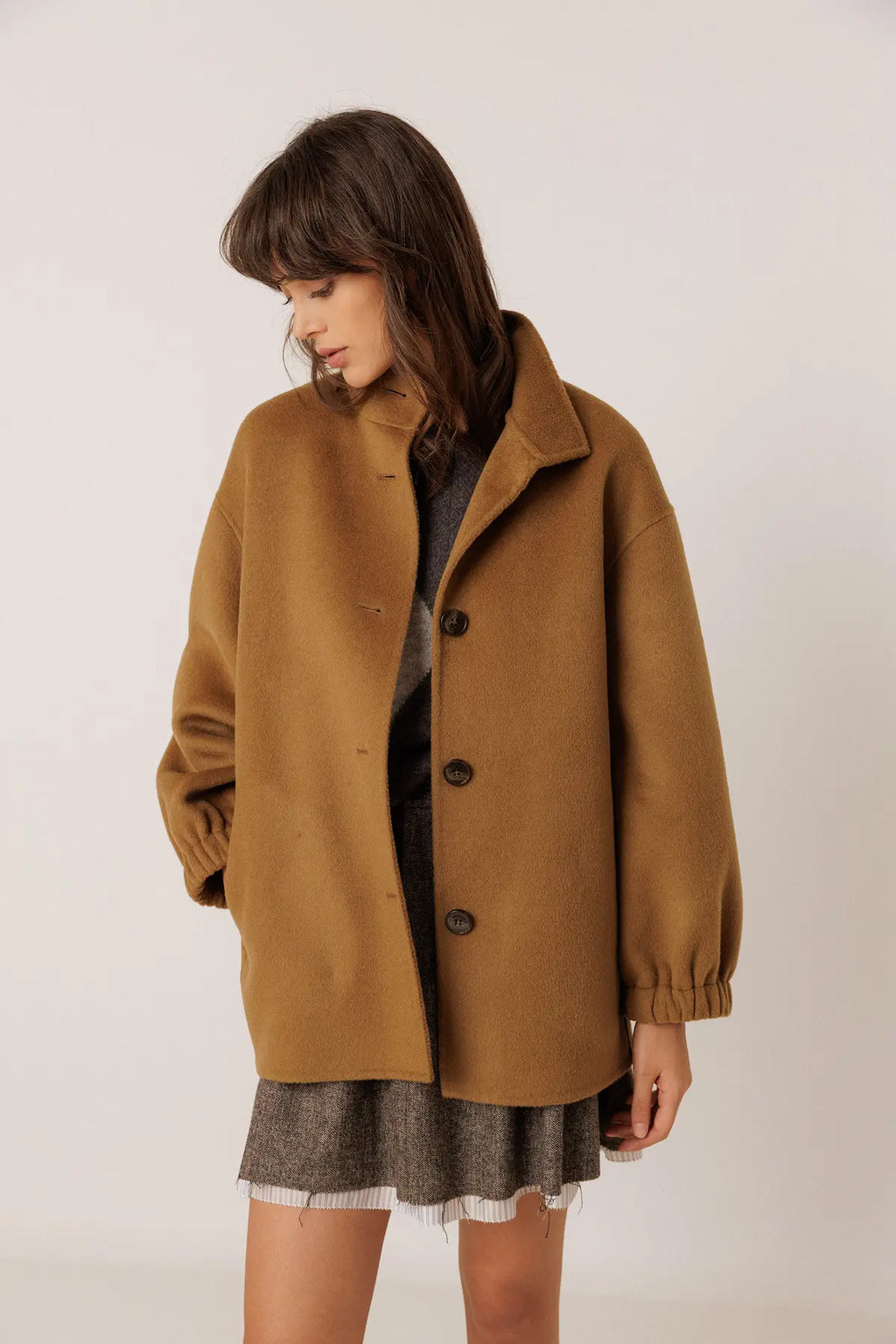 INDI AND COLD CAMEL COAT