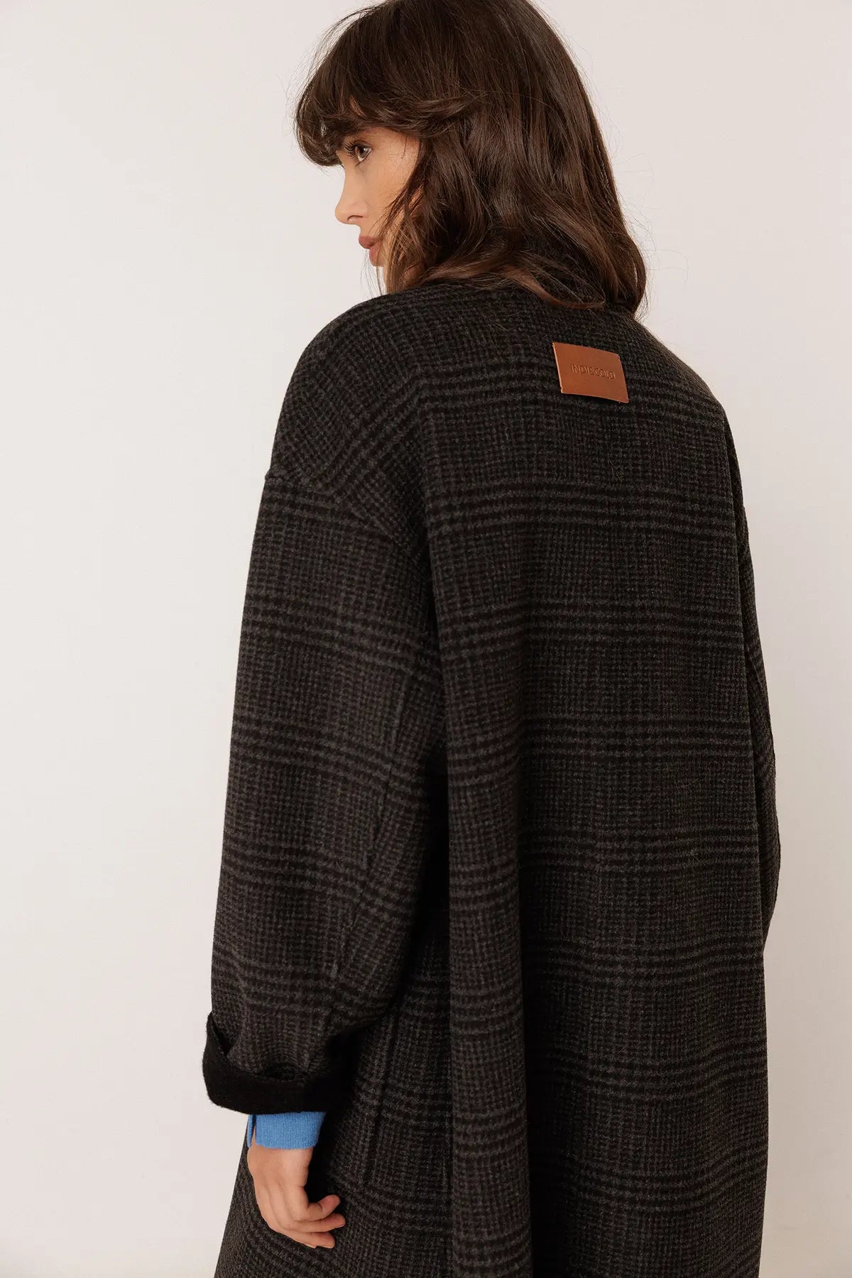 INDI AND COLD REVERSIBLE CHECK COAT