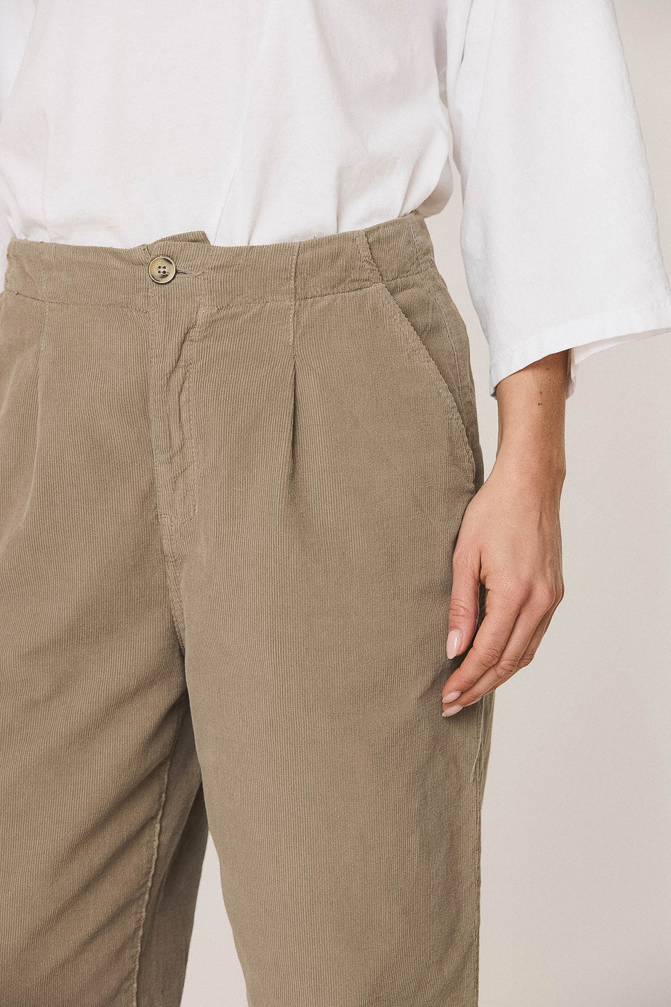INDI AND COLD TAUPE CORDS