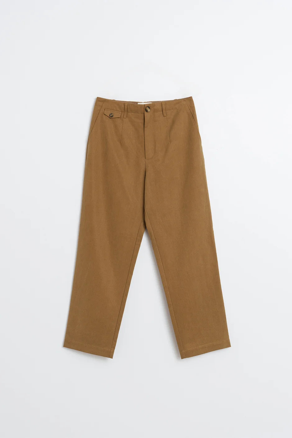 INDI AND COLD CAMEL LUCAS CHINO