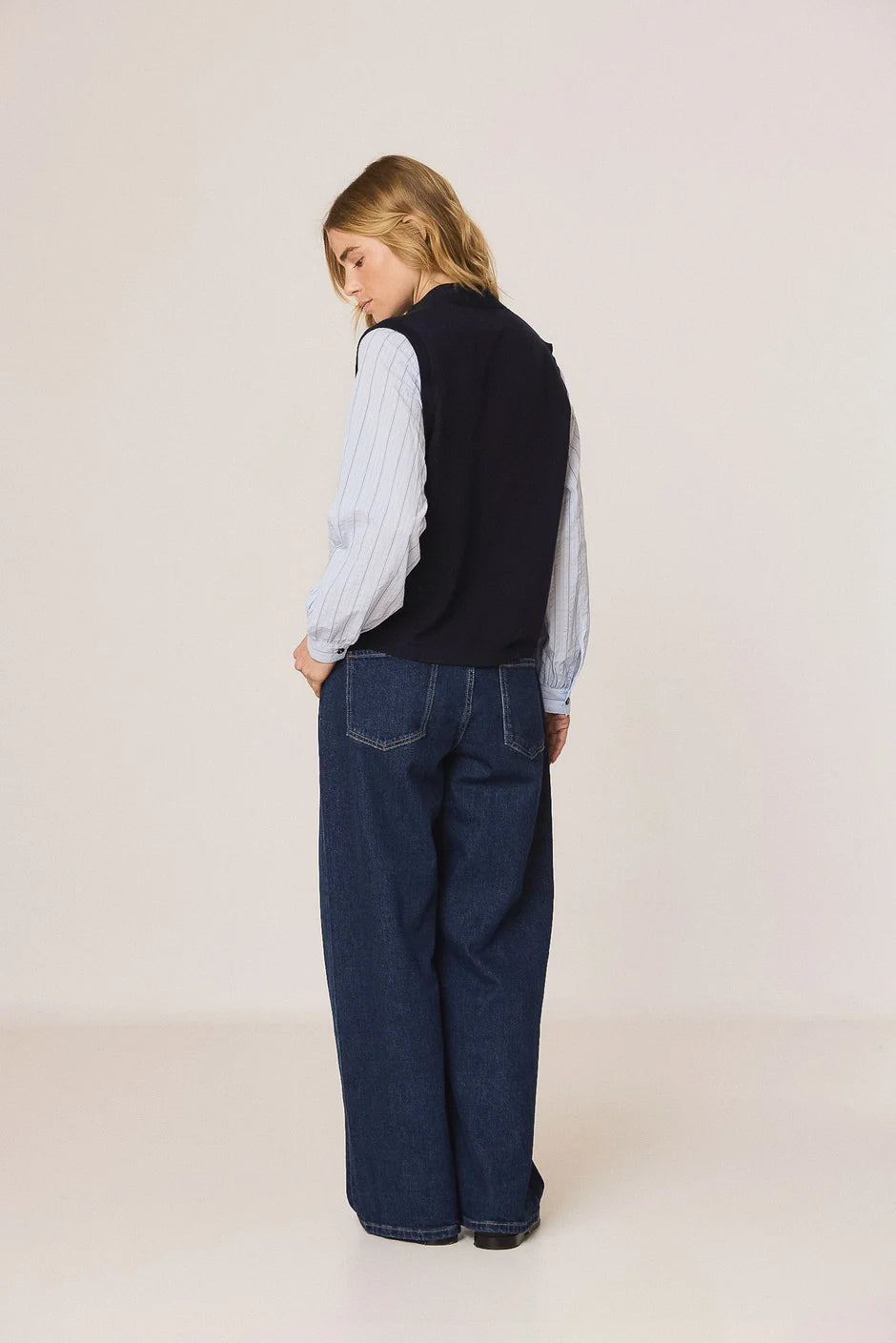 INDI AND COLD DOUBLE EFFECT CARDIGAN