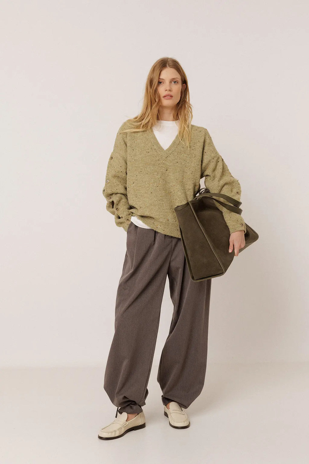 INDI AND COLD GREEN BUTTON SLEEVE KNIT