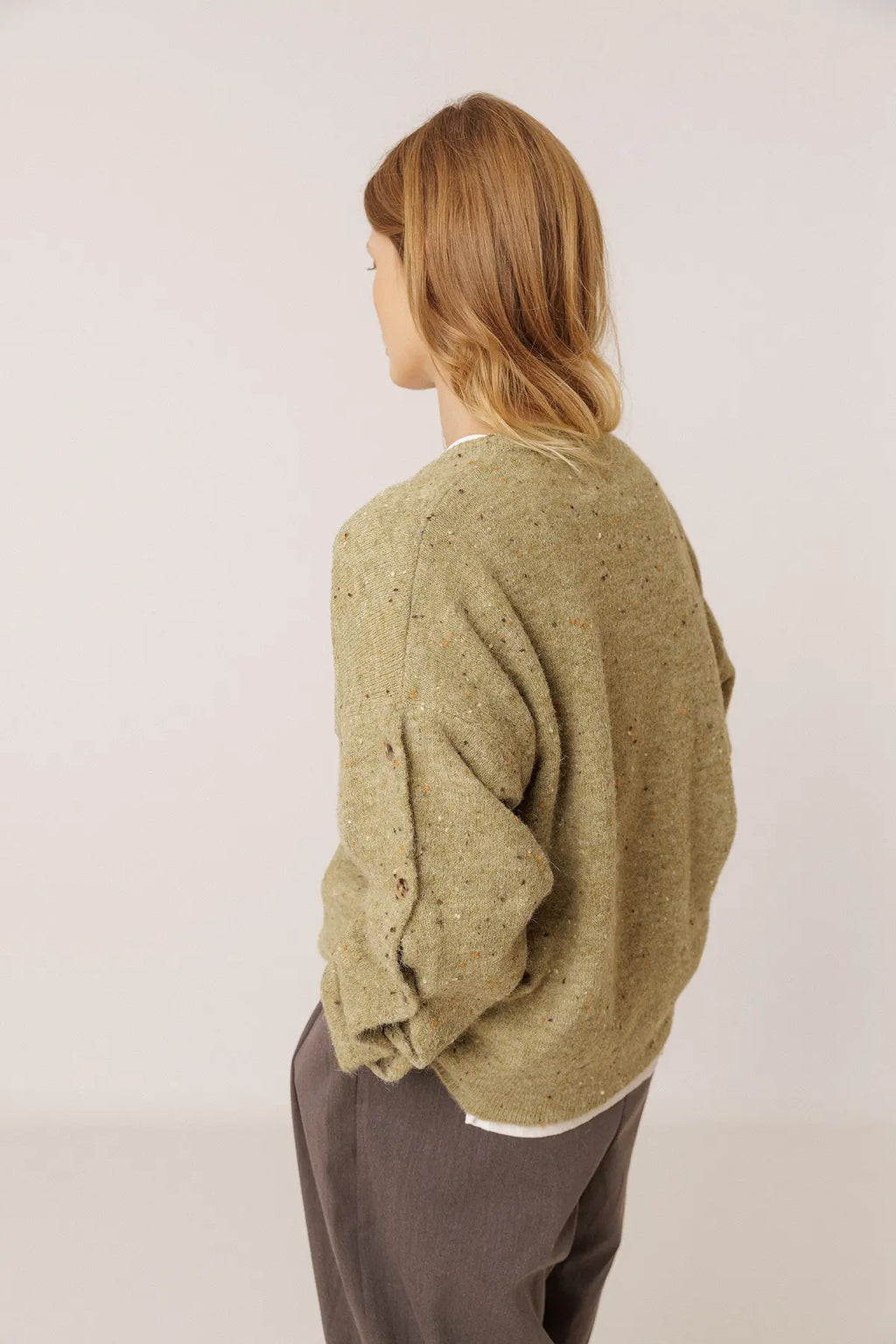 INDI AND COLD GREEN BUTTON SLEEVE KNIT