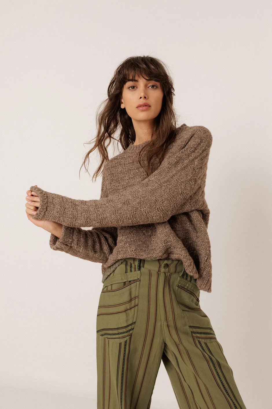 INDI AND COLD TAUPE BOX FIT KNIT