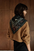 INDI AND COLD CARBON NECK SCARF