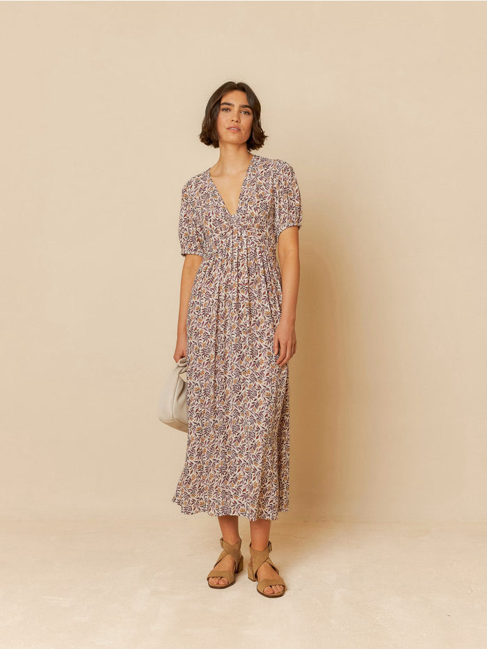 INDI AND COLD PLUM LEAF PRINT DRESS