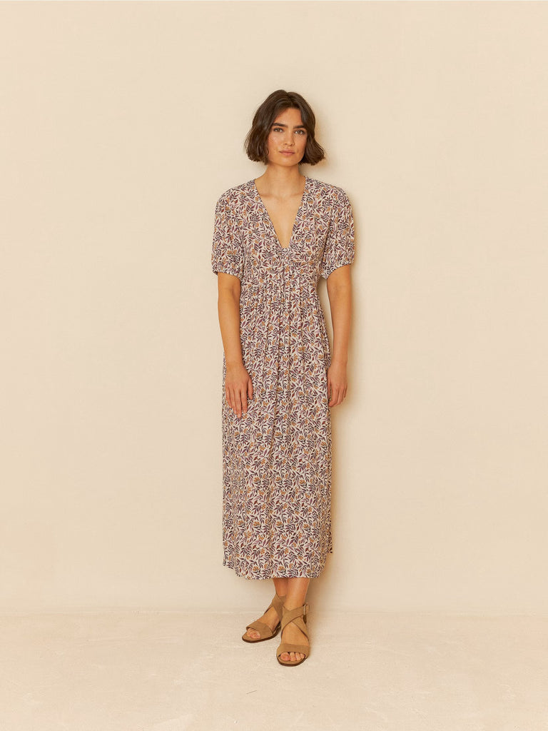INDI AND COLD PLUM LEAF PRINT DRESS