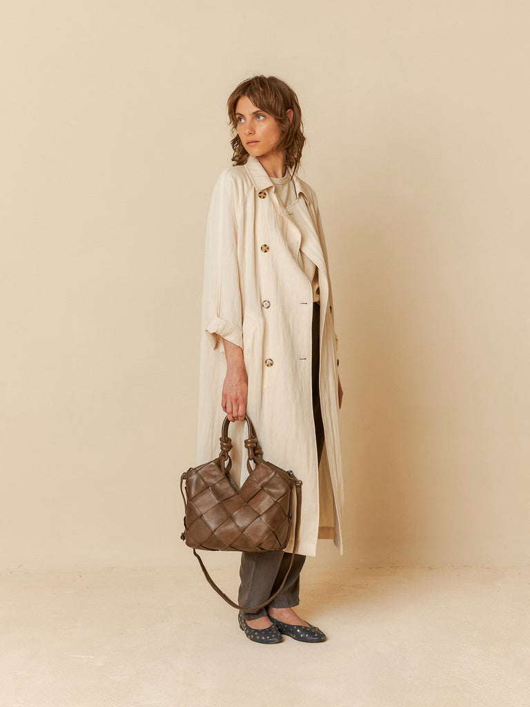 INDI AND COLD SATIN TRENCH