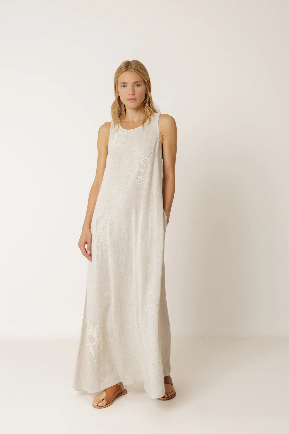 INDI AND COLD EMBROIDERED LINEN DRESS - White Bicycle